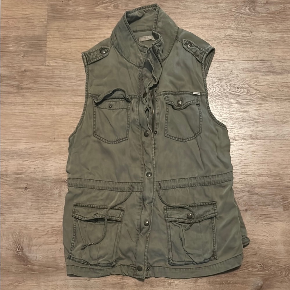 Max Jeans Olive Green Utility Vest